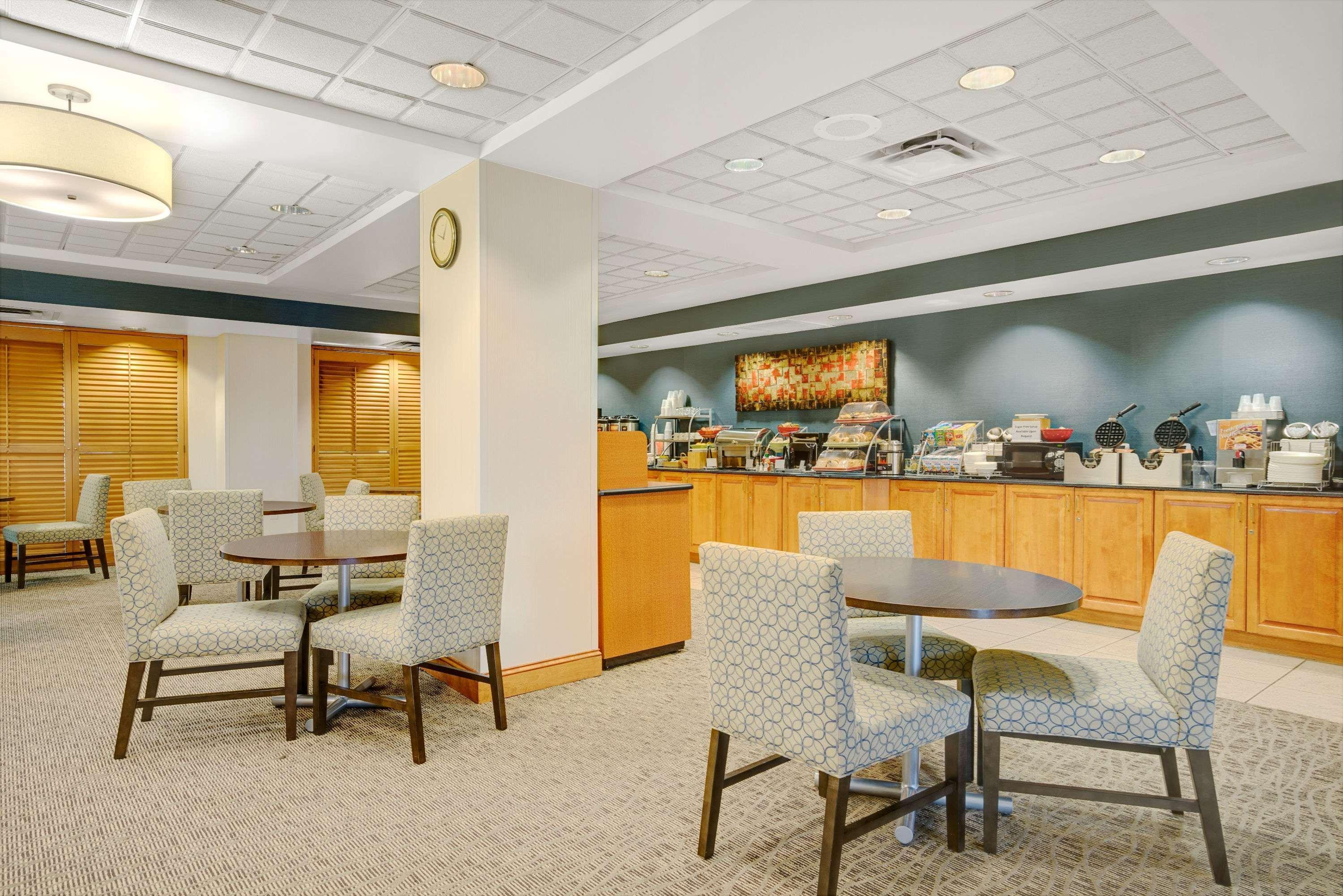 Hotel Wingate By Wyndham Fargo Exterior foto